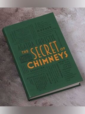 🎀3/$25🎀 Agatha Christie The Secret of Chimneys - Green Leather Cover Book